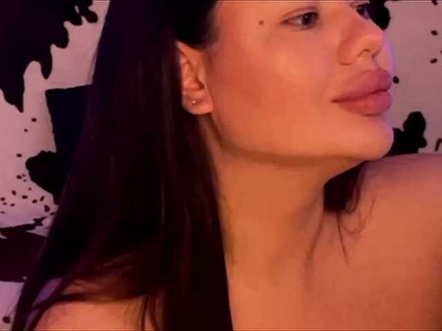 VikaSpace live cam on BongaCams