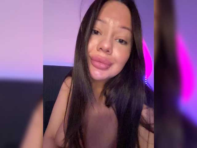 VikaSpace live cam on BongaCams