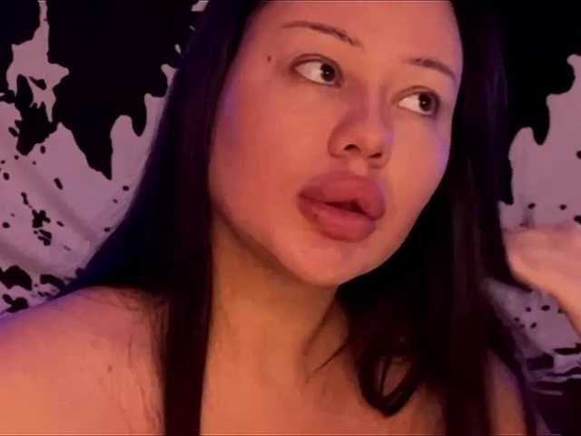 VikaSpace live cam on BongaCams