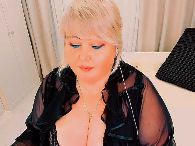 XBIGTITSXX live cam on BongaCams