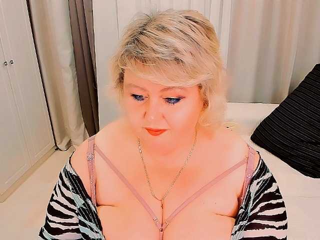 XBIGTITSXX