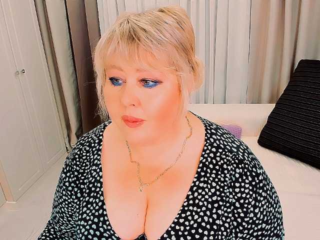 XBIGTITSXX live cam on BongaCams