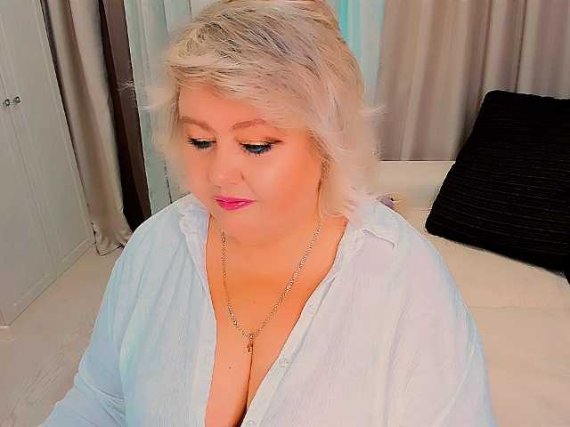 XBIGTITSXX live cam on BongaCams