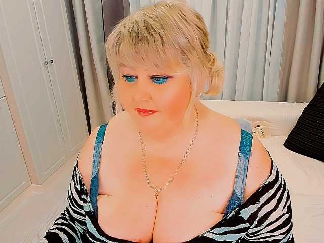 XBIGTITSXX