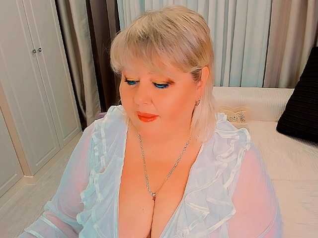 XBIGTITSXX live cam on BongaCams
