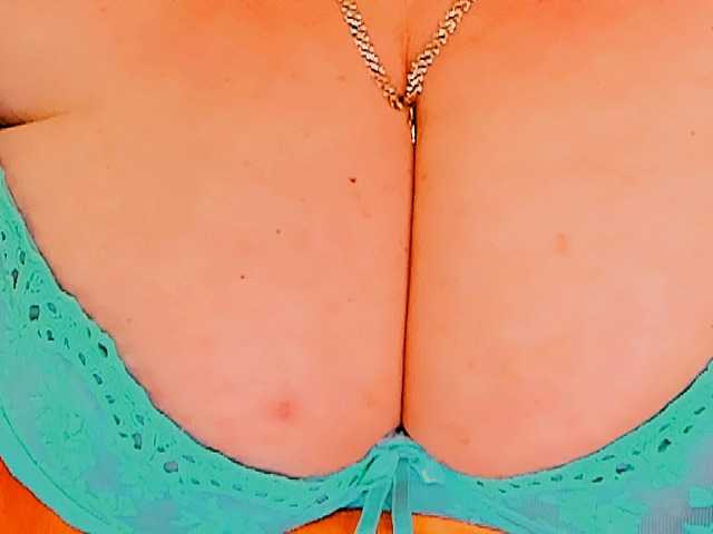 XBIGTITSXX