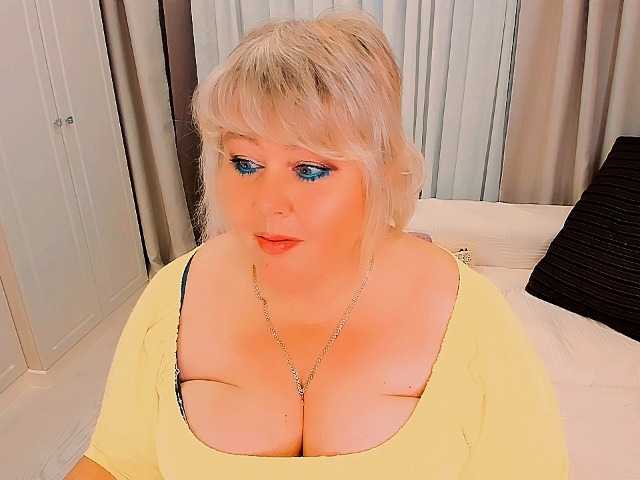 XBIGTITSXX