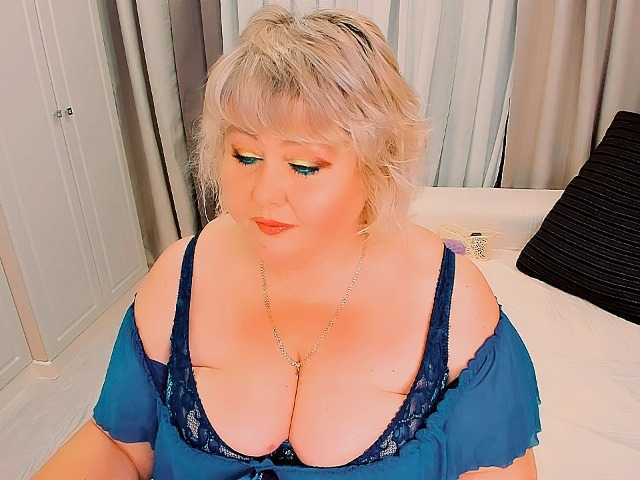 XBIGTITSXX