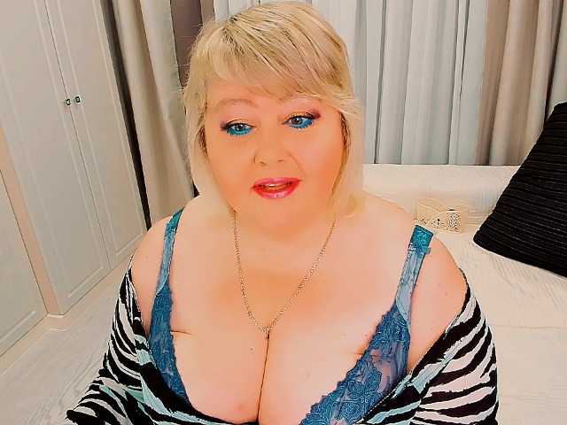 XBIGTITSXX
