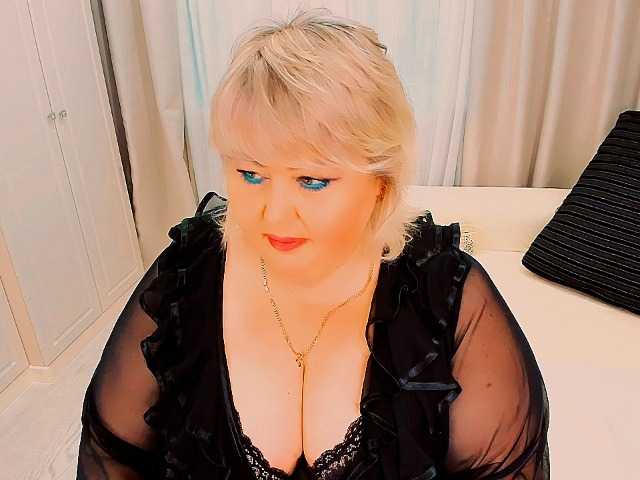 XBIGTITSXX live cam on BongaCams