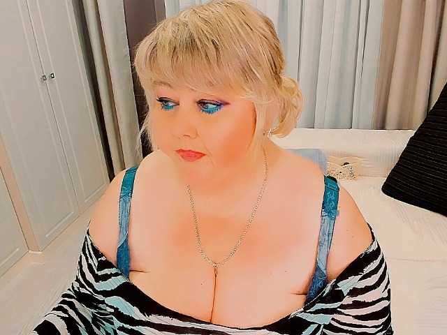 XBIGTITSXX