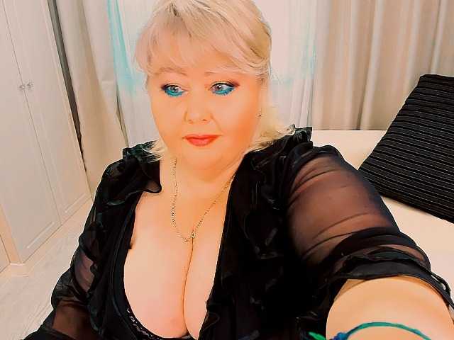 XBIGTITSXX live cam on BongaCams