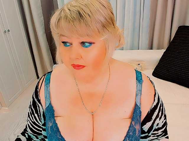 XBIGTITSXX