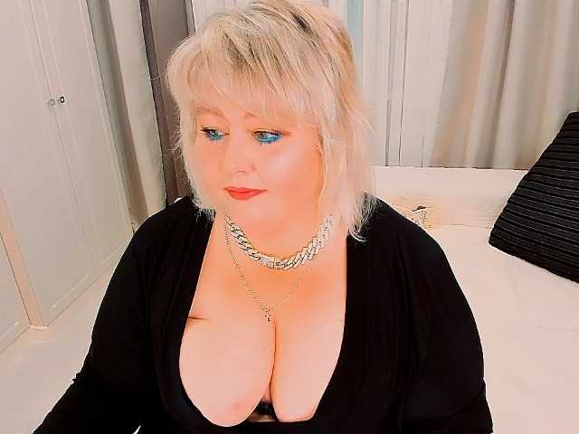 XBIGTITSXX live cam on BongaCams