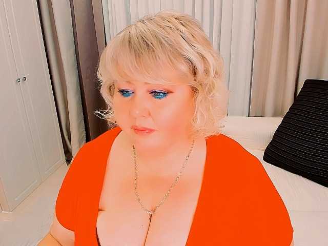 XBIGTITSXX live cam preview