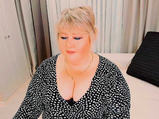 XBIGTITSXX live cam on BongaCams