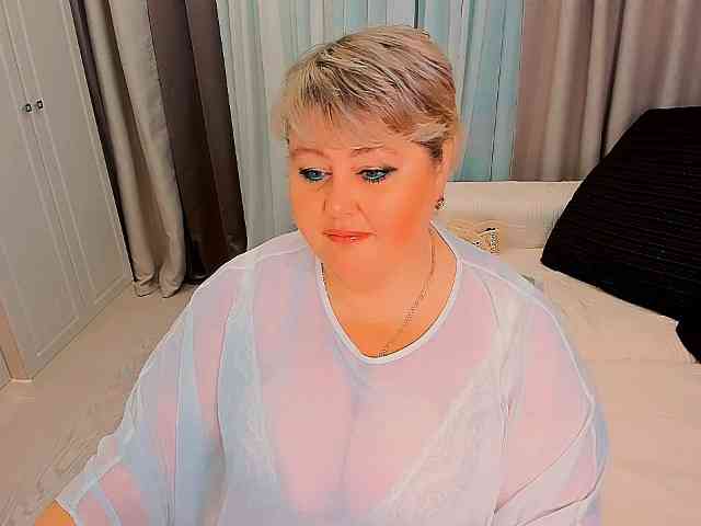 XBIGTITSXX webcam