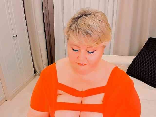 XBIGTITSXX webcam