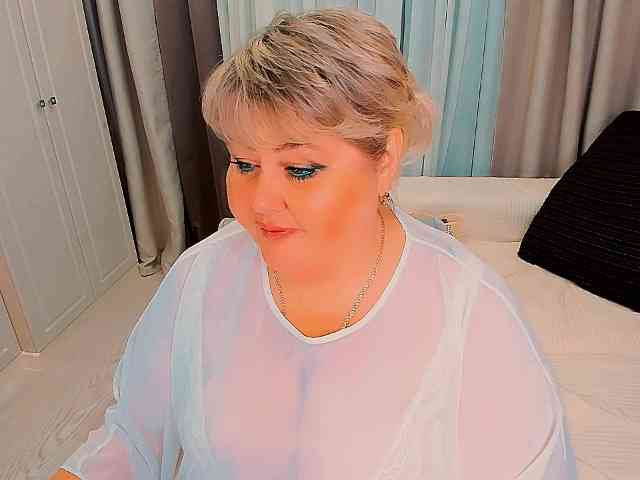 XBIGTITSXX webcam