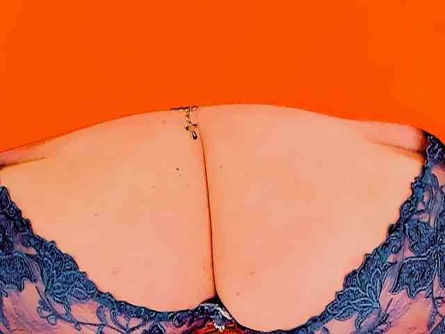 XBIGTITSXX webcam