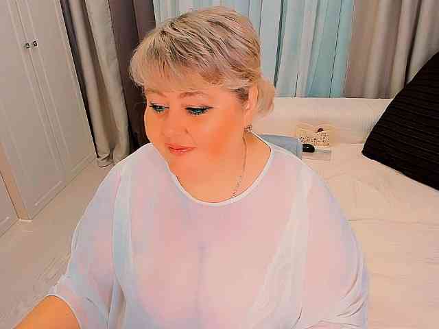 XBIGTITSXX webcam
