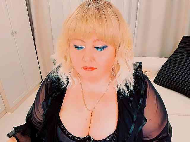 XBIGTITSXX webcam
