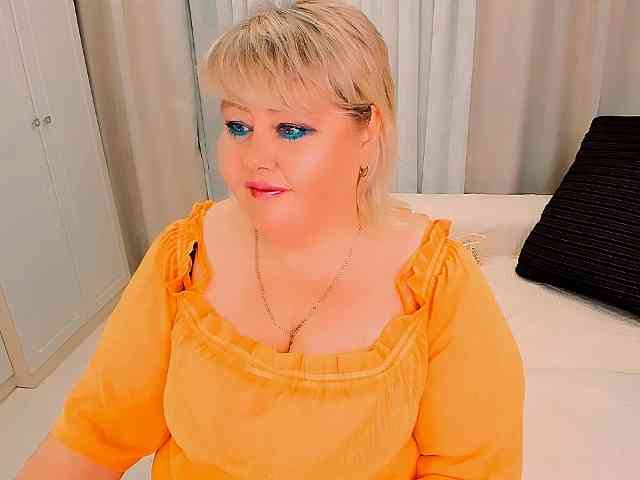 XBIGTITSXX webcam