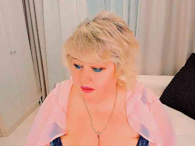 XBIGTITSXX