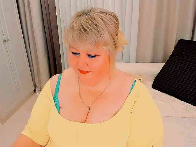 XBIGTITSXX webcam