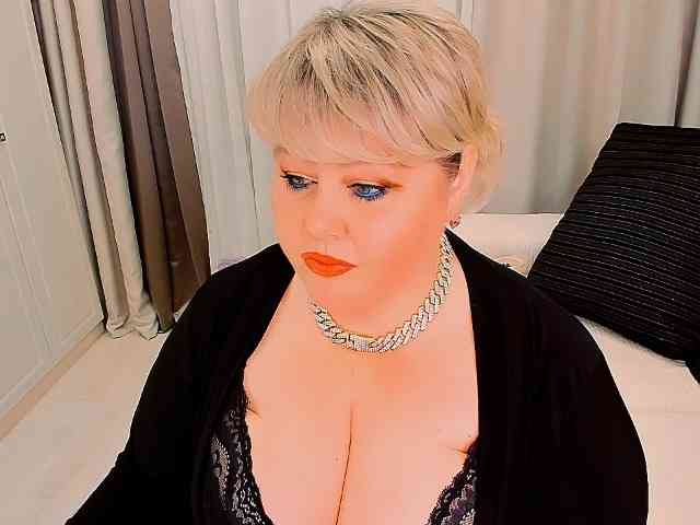XBIGTITSXX