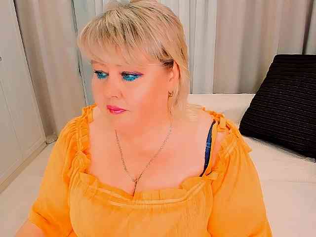 XBIGTITSXX webcam