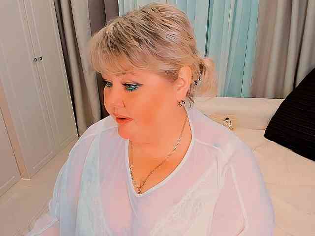 XBIGTITSXX webcam