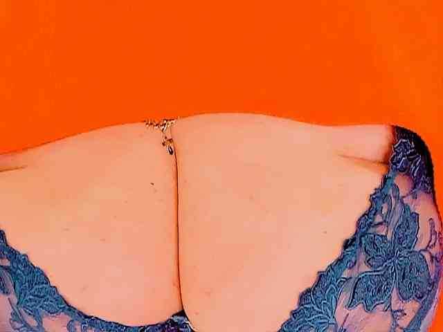 XBIGTITSXX webcam