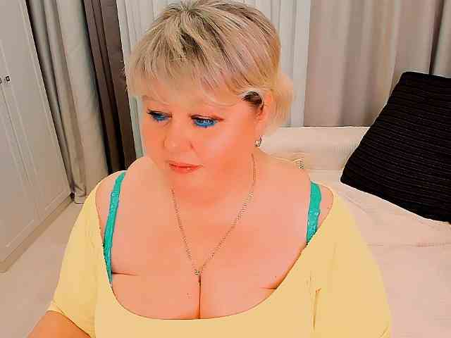XBIGTITSXX webcam