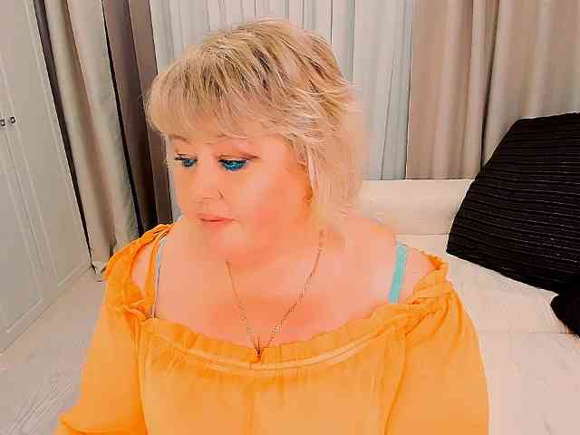 XBIGTITSXX webcam