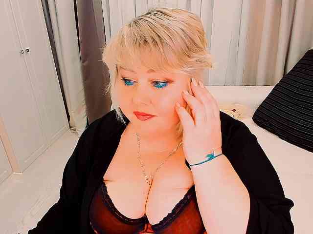 XBIGTITSXX XBIGTITSXX
