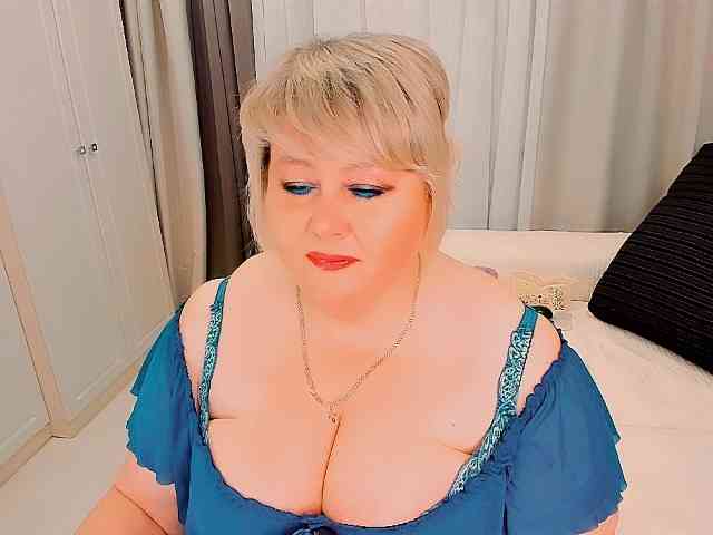 XBIGTITSXX
