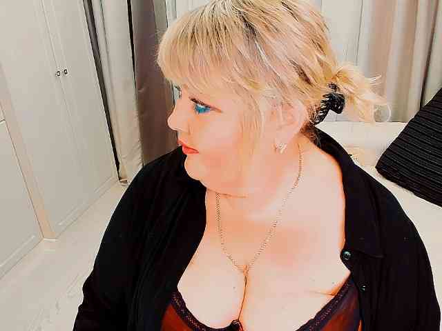 XBIGTITSXX