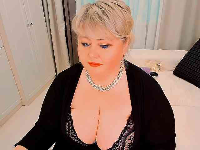 XBIGTITSXX
