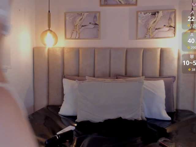 ARI-FLAME live cam on BongaCams