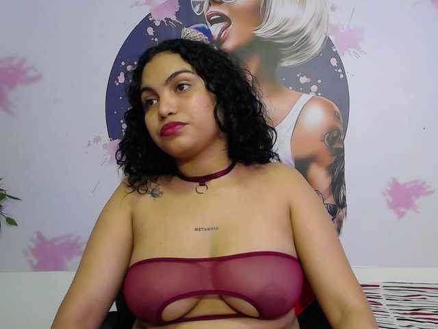 valeria-martinez19 live cam on BongaCams