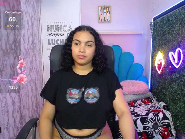 valeria-martinez19 live cam on BongaCams