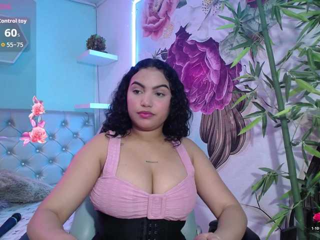 valeria-martinez19 live cam on BongaCams