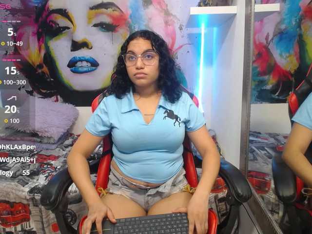 valeria-martinez19 live cam on BongaCams