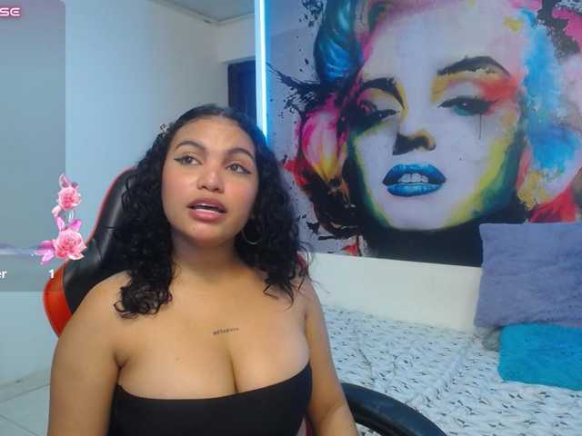 valeria-martinez19 live cam on BongaCams