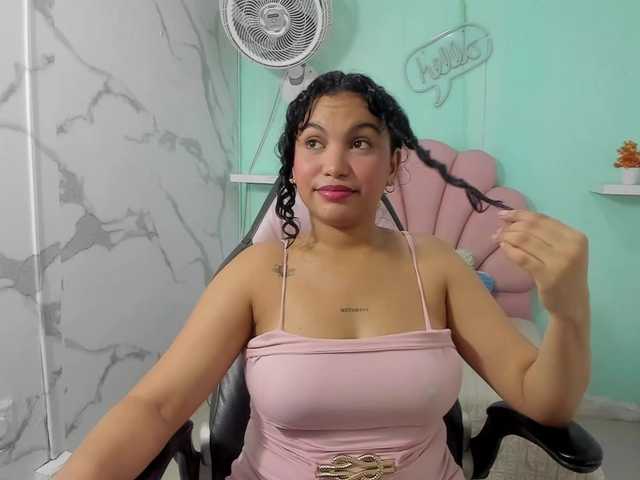 valeria-martinez19 live cam on BongaCams