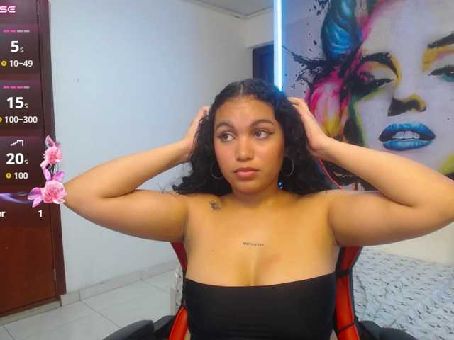 valeria-martinez19 live cam on BongaCams
