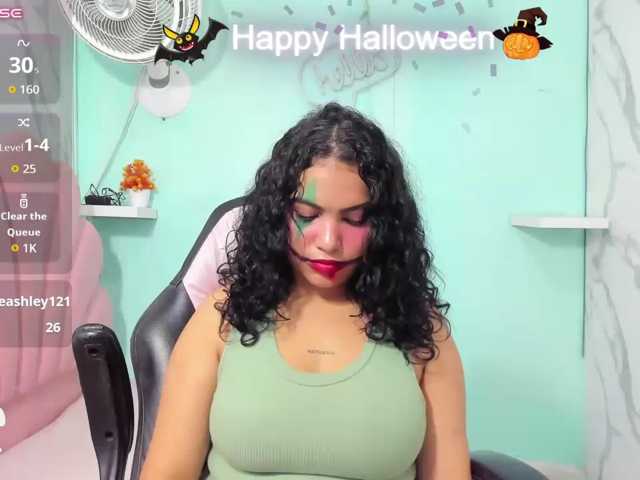 valeria-martinez19 live cam on BongaCams