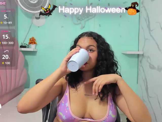 valeria-martinez19 live cam on BongaCams