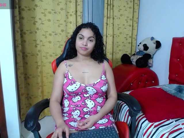 valeria-martinez19 live cam on BongaCams